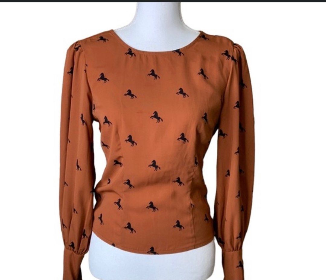 Forever 21 horse blouse 2025