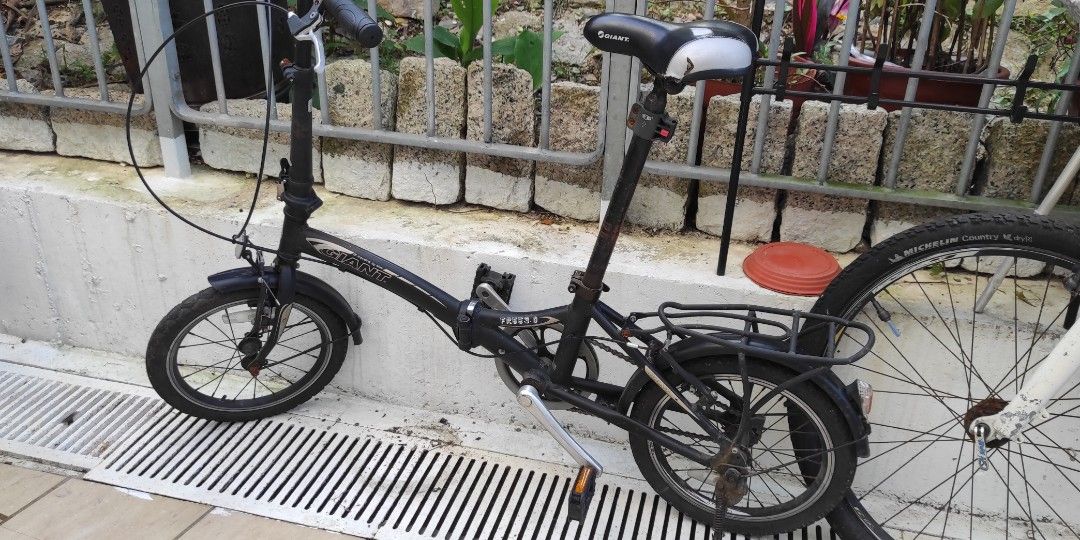 Giant folding bike, 運動產品, 單車及配件, 單車 Carousell