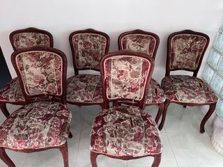 Good wood chairs to be restored