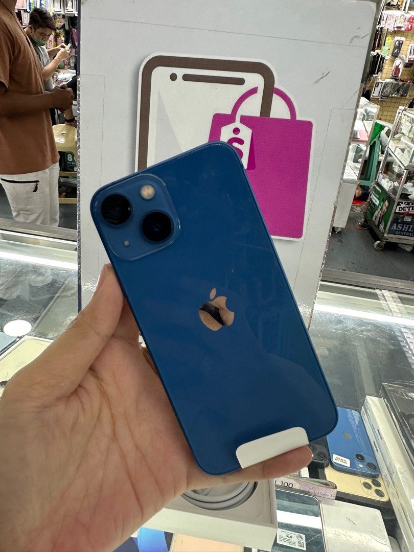 iphone 13 mini 256gb good as new (Category: iPhone 13 Series) located in Cainta. Submitted by vine_gadget_shop (Listing ID 1234503543, Image 2). Description: iphone 13 mini 256gb good as new complete package warranty until november 2023 pick up store greenhills shopping center we accept trade in we accept credit card installment we do cod and door to door we ship nationwide for fast transaction call 09277368323 look for vine.