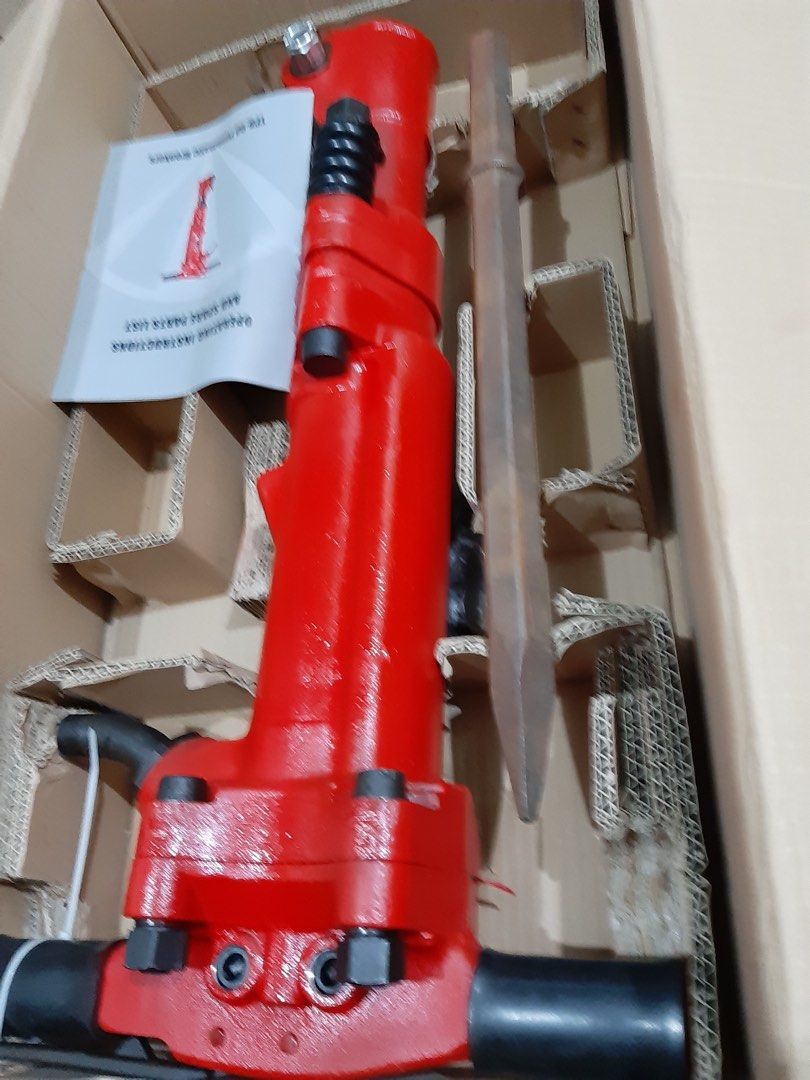 Jack hammer Toku TPB 90, Commercial & Industrial, Construction Tools