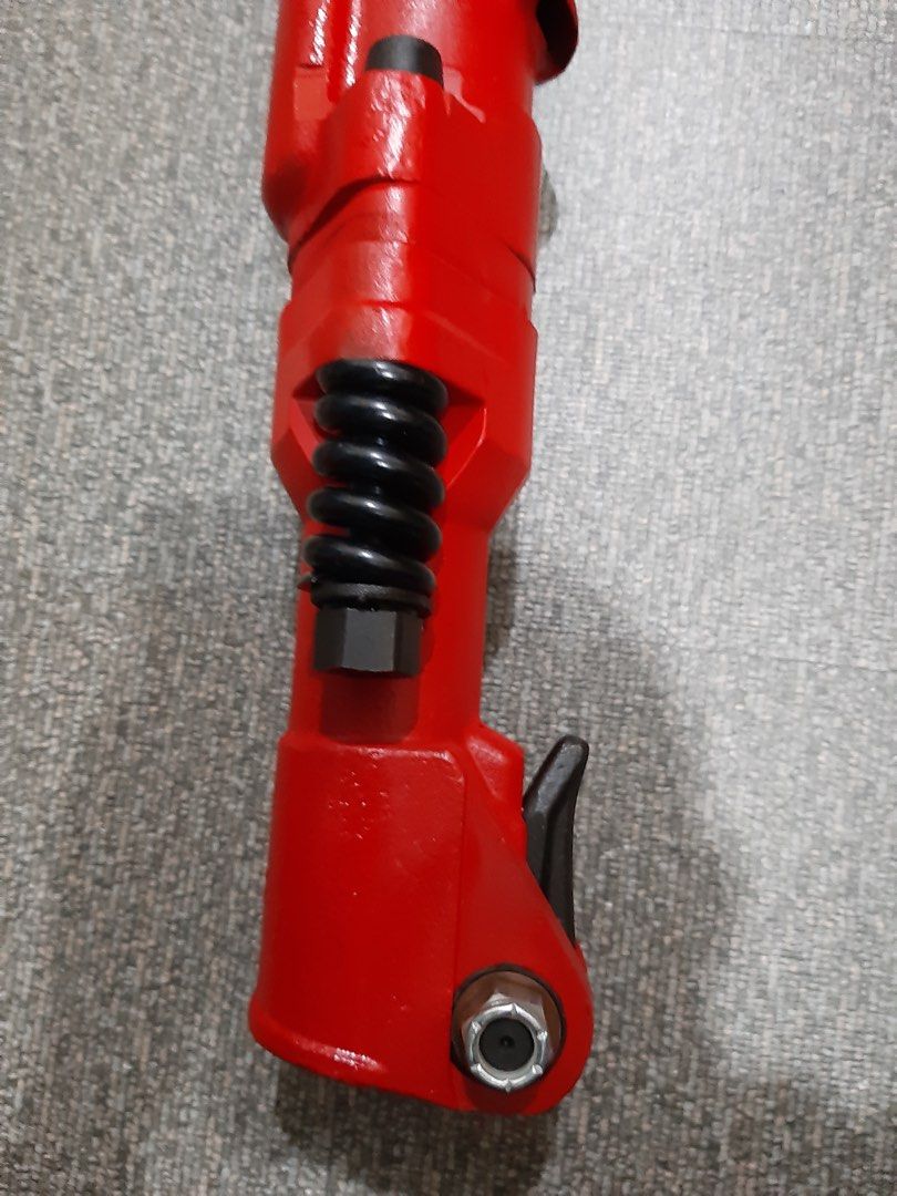 Jack hammer Toku TPB 90, Commercial & Industrial, Construction Tools
