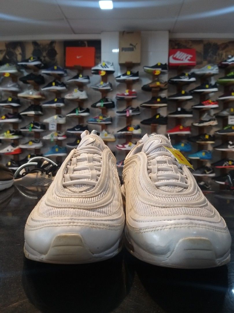 Air max 97 store off white retail
