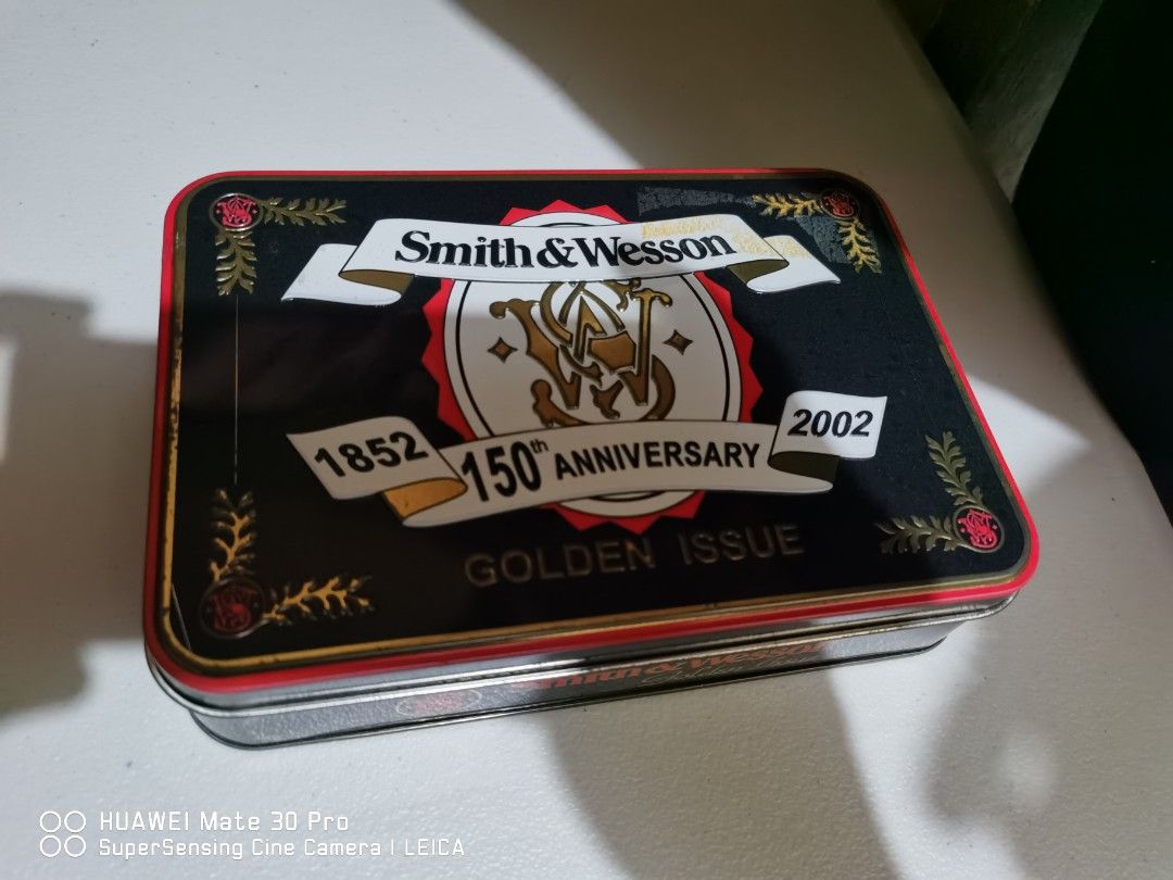 Knife (Category: Vintage Collectibles) located in Marikina City. Submitted by hui_yaowen (Listing ID 1234494607, Image 3). Description: Manufacturer: Smith & Wesson Model: 1852-2002, 150th Anniversary Golden Issue S&W Folding Knife..