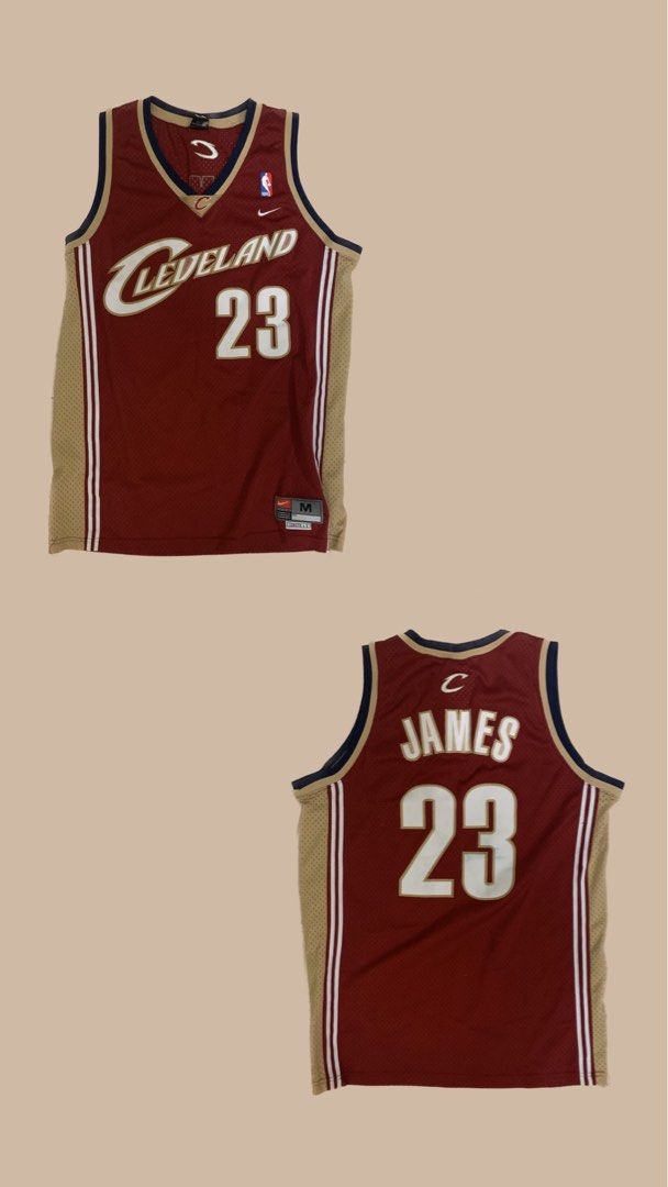 Lebron James Cleveland jersey, Men's Fashion, Tops & Sets, Tshirts