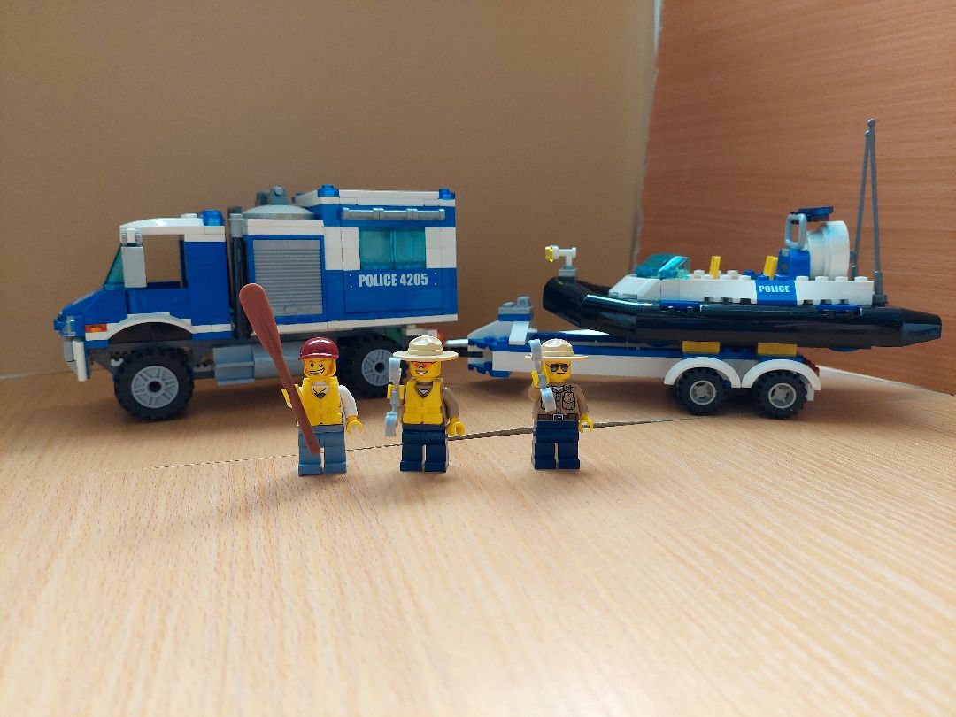 LEGO 4205 Off-road command centre (有盒齊件), 興趣及遊戲, 玩具