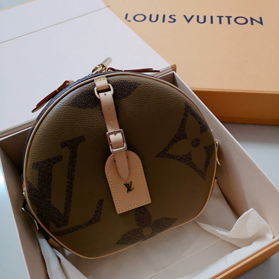Louis Vuitton BOITE CHAPEAU SOUPLE MM Cream - Leather / Cream in 2023