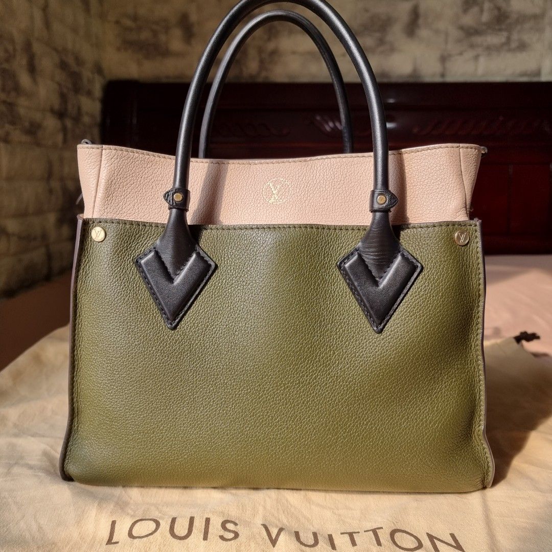 Louis Vuitton on My Side mm Laurel Green/Beige