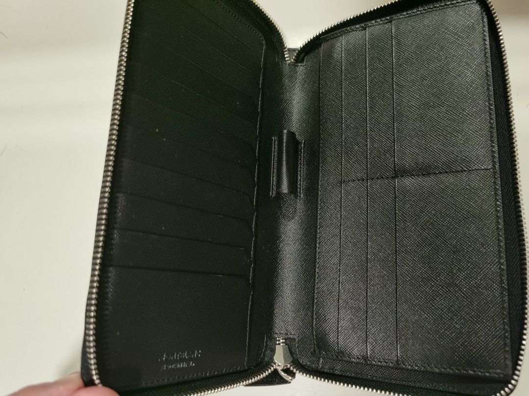 Montblanc sartorial travel wallet 16cc with zip, Luxury, Bags & Wallets