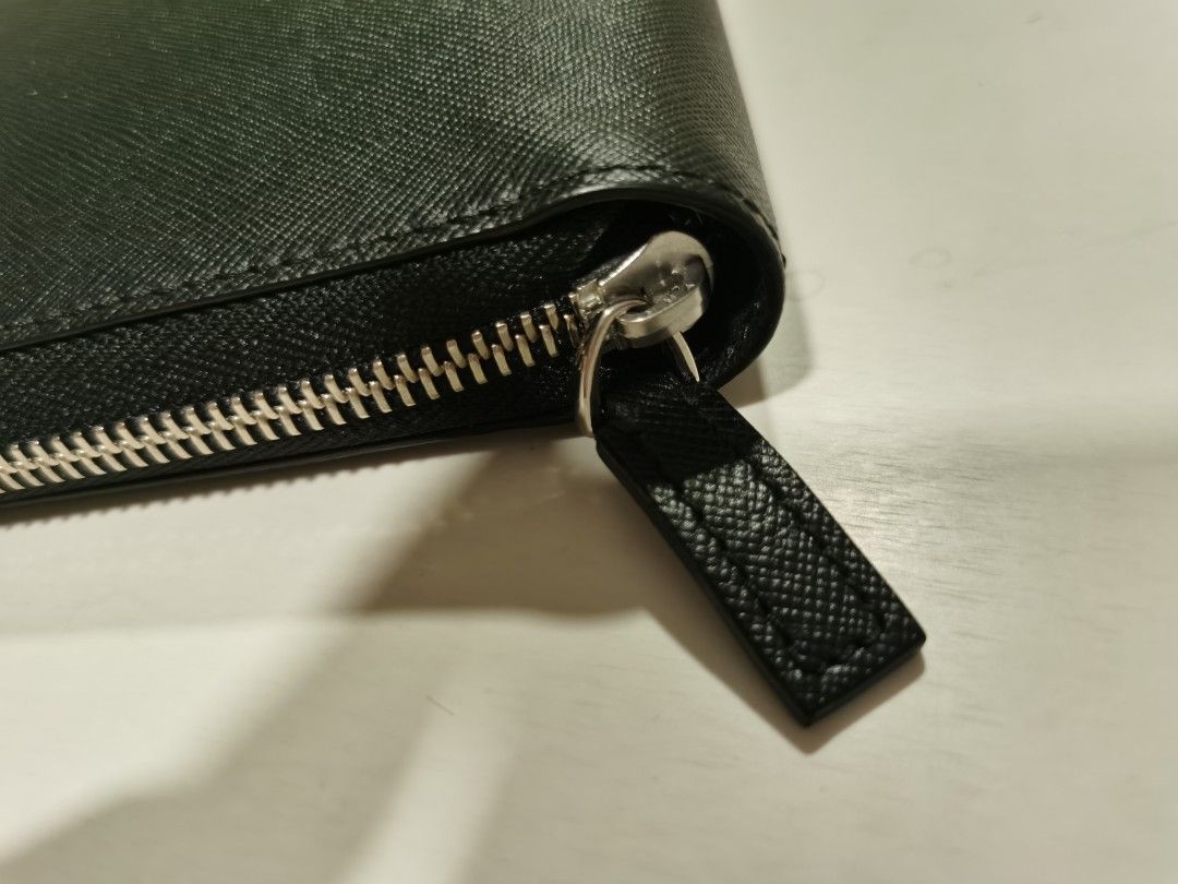 Montblanc sartorial travel wallet 16cc with zip, Luxury, Bags & Wallets