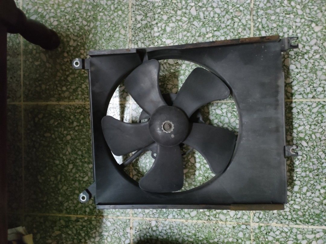 Myvi first gen radiator fan (Used), Auto Accessories on Carousell