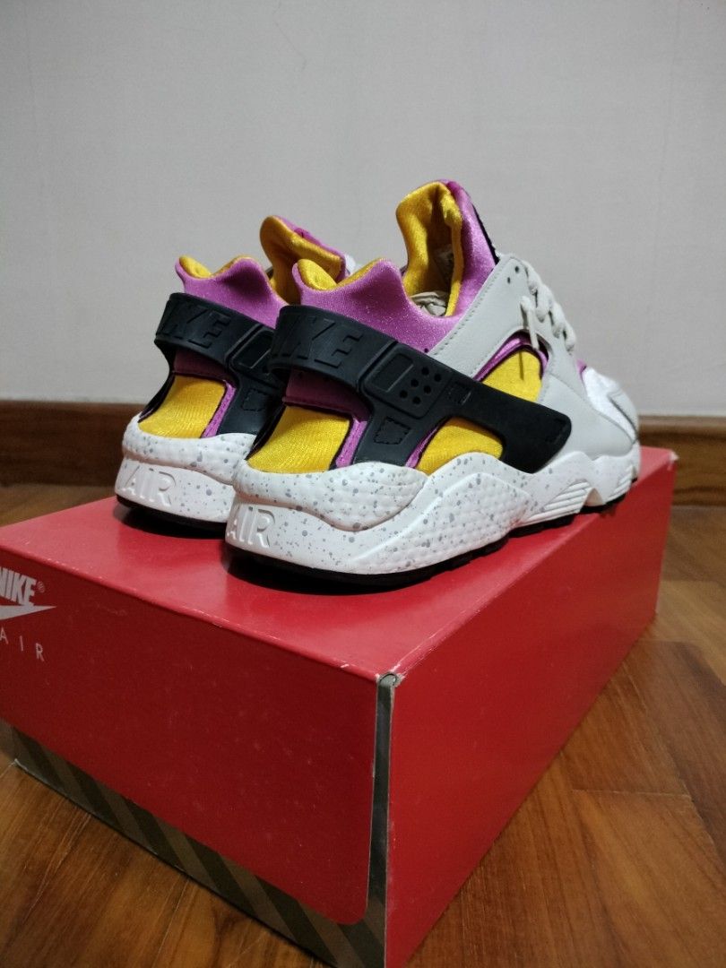 Air huarache light gold deals
