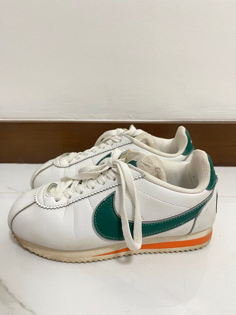stranger things nike cortez green