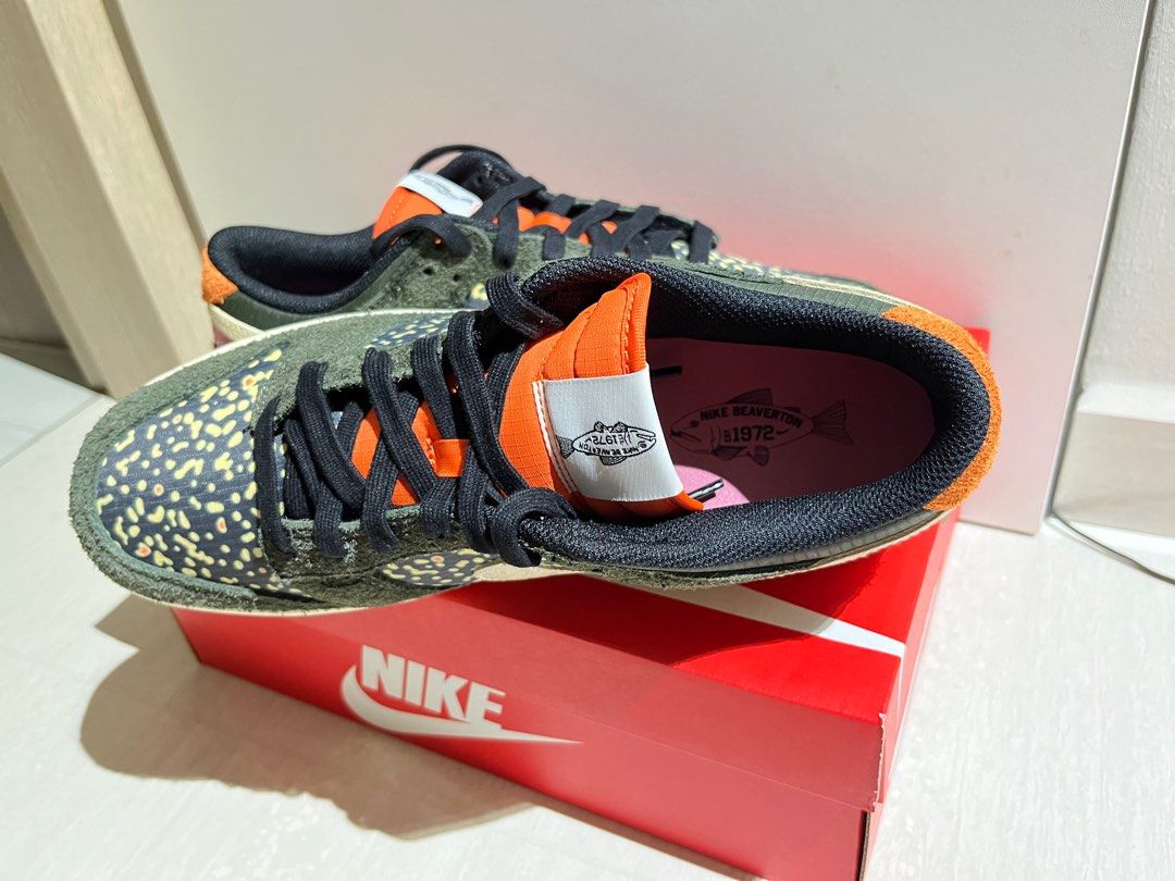 Nike Dunk Low SE Rainbow Trout US9.5