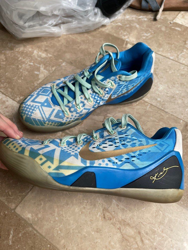 Authentic Nike Kobe 9 Em Low Hyper Cobalt Us 7 Womens/25Cm, Men'S Fashion,  Footwear, Sneakers On Carousell