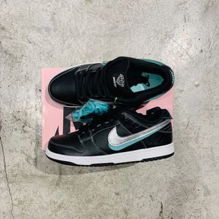 Nike SB Diamond supply by Tiffany & co.