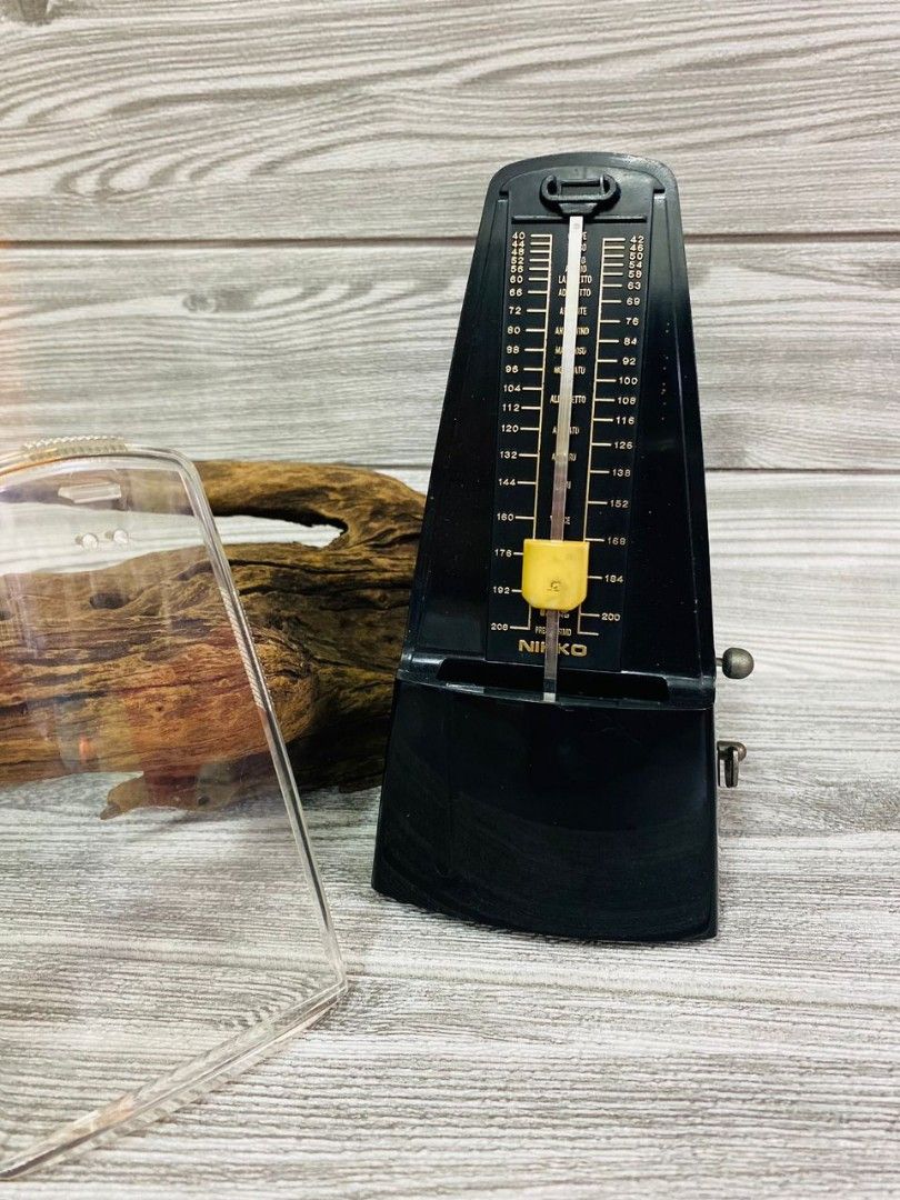 Nikko Metronome Standard (GENUINE Made in Japan), Hobbies & Toys, Collectibles & Memorabilia
