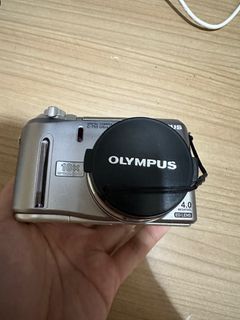 OLYMPUS C-755 CAMEDIA ULTRA ZOOM (Includes XD Card