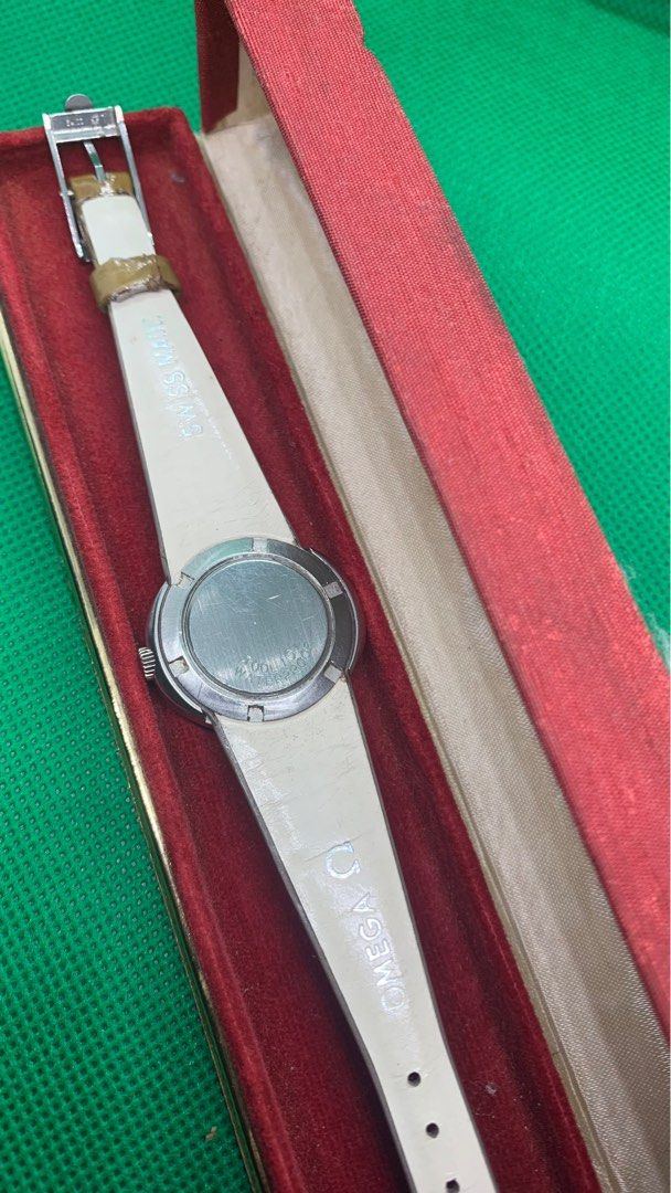 Omega dynamic cheap box