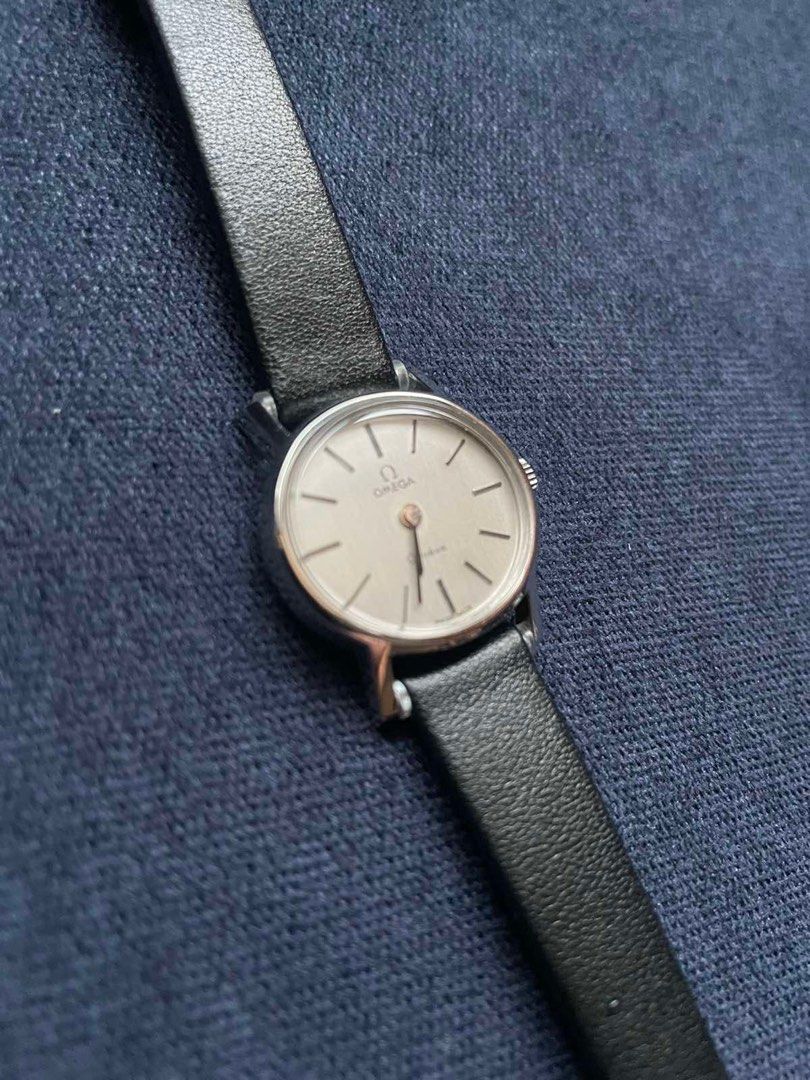 Omega Geneve (Category: Luxury Watches) located in Manila. Submitted by watchuntersmanila (Listing ID 1234447038, Image 2). Description: Omega Geneve Pre-owned Display type: Analog Case: Stainless steel (24mm) Strap: Black genuine leather (aftermarket) Movement: Mechanical (manual) Shape: Round Php 15,000 WATCHUNTERS GUARANTEE: All our watches are 100% authentic. All our watches have been tested and retested, and are functioning well. REMARKS: Si