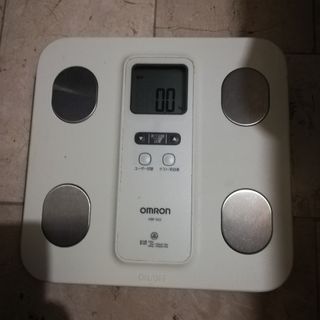 omron digital weighing scale
