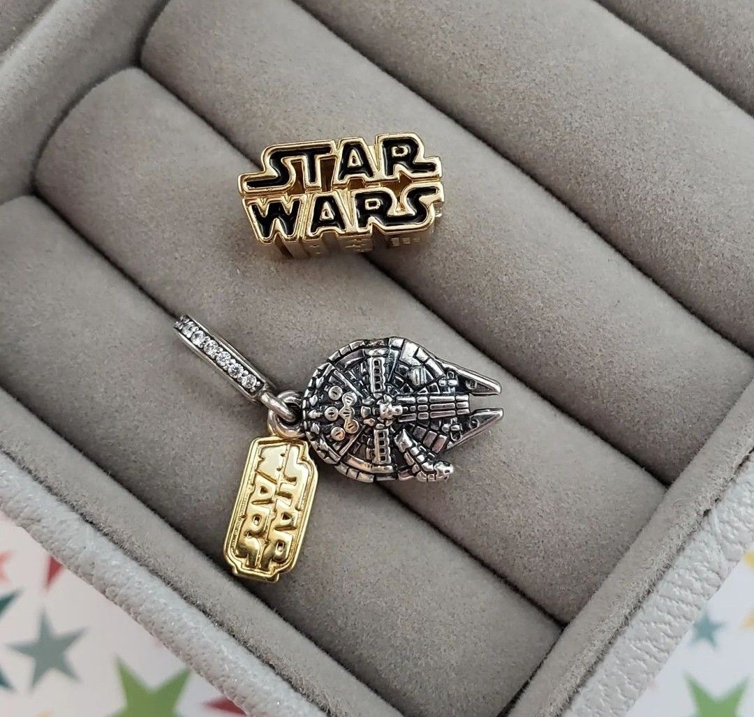 Pandora star shop wars earrings