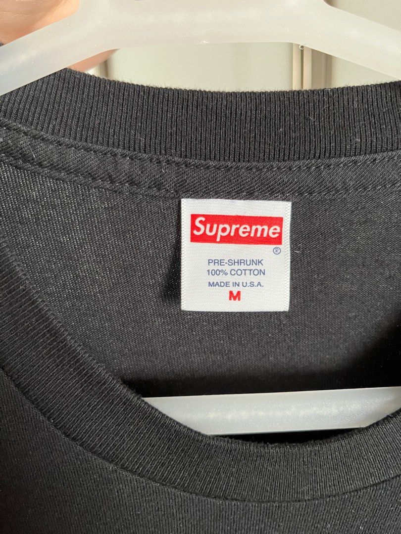 Supreme tee original 2025