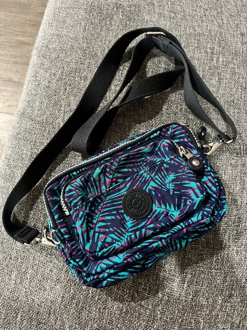Original kipling sling bag top