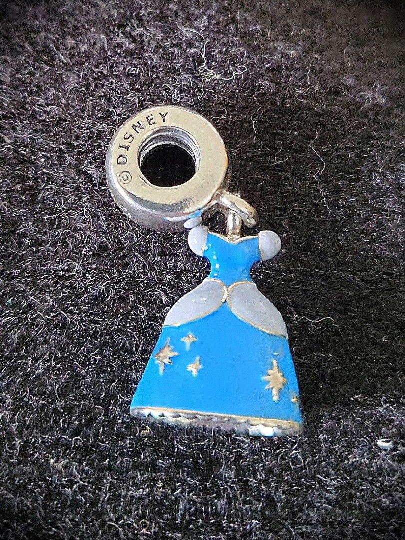 Pandora cinderella dress charm store