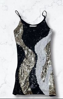 (Category: ) located in . Submitted by randomclothing (Listing ID 1234570989, Image 1). Description: .