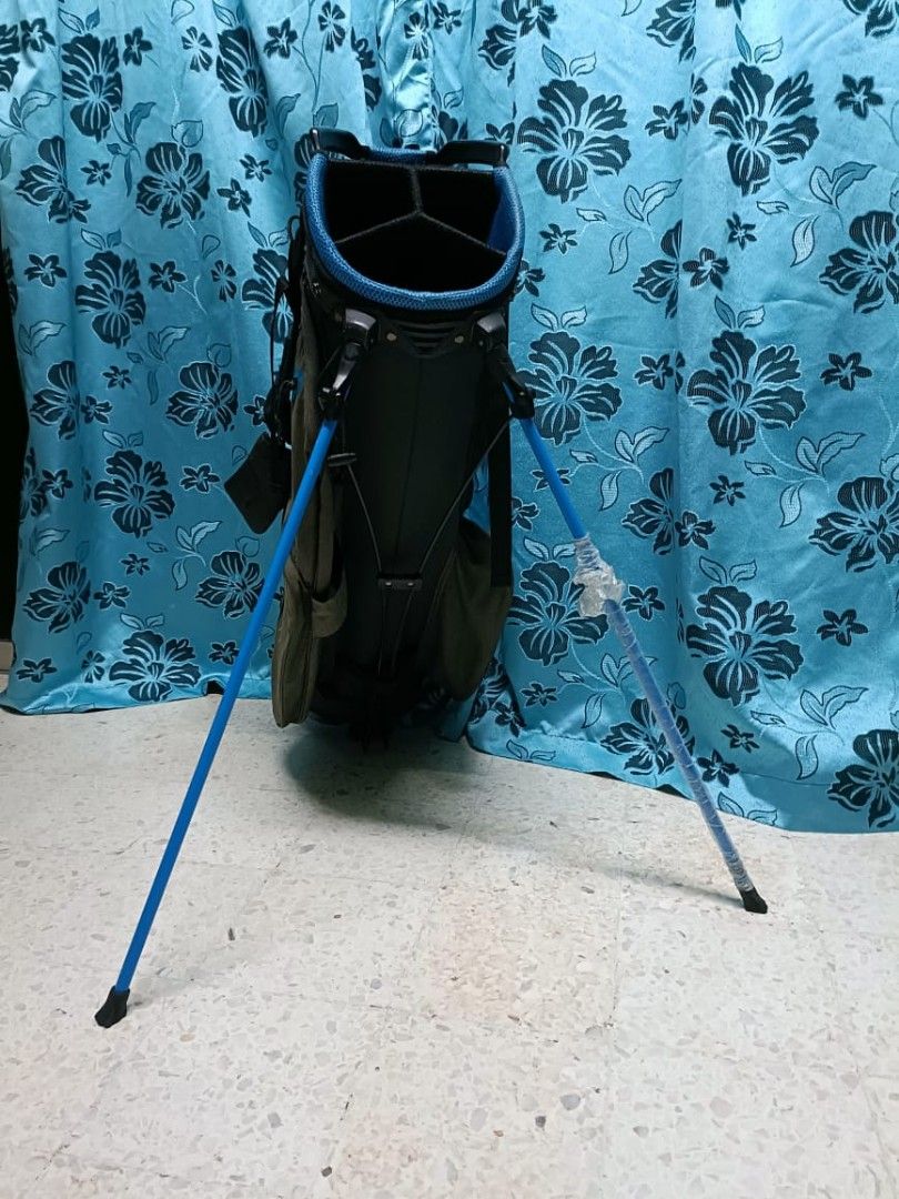 PGA Tour Golf Bag, Sports Equipment, Other Sports Equipment and