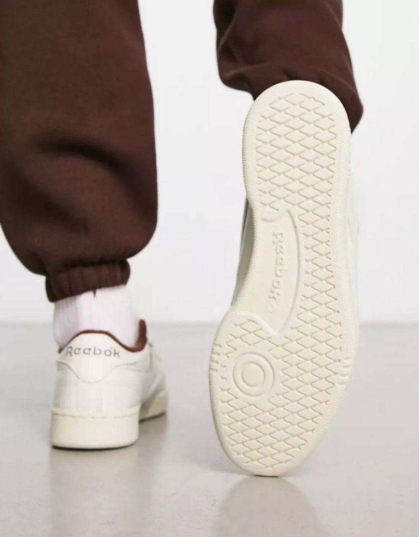 Reebok Club C Vintage in off white and brown