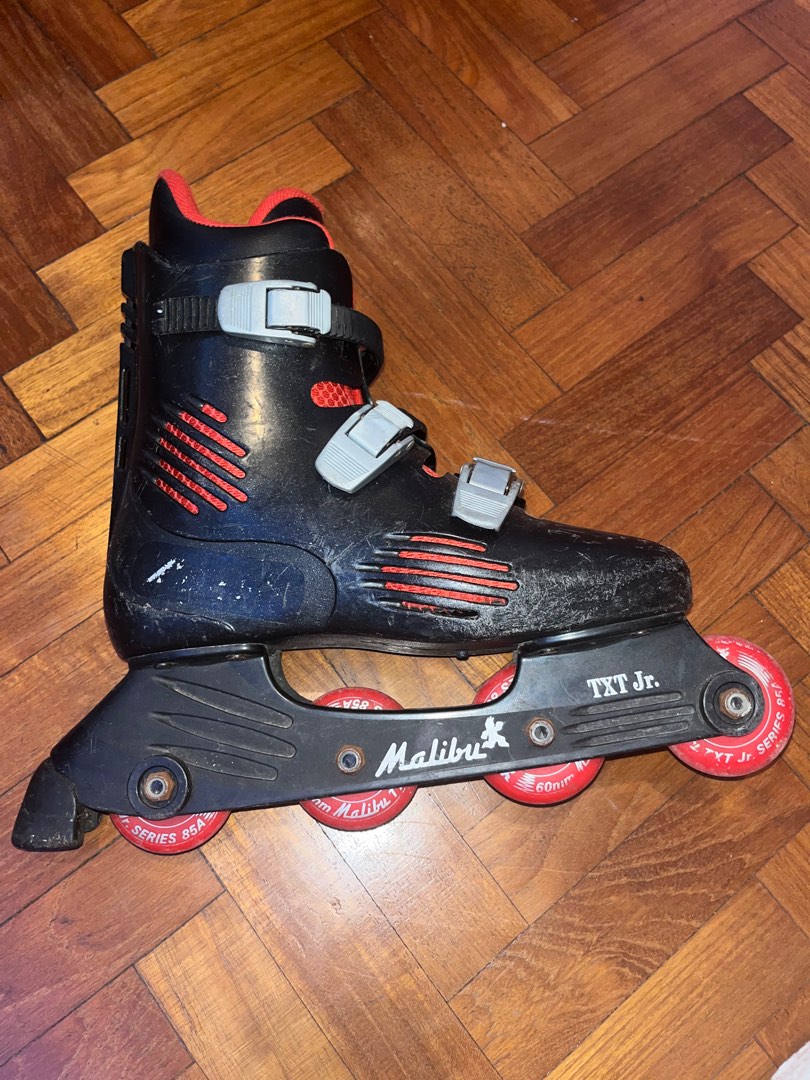 Rollerblades, Sports Equipment, Sports & Games, Skates, Rollerblades ...