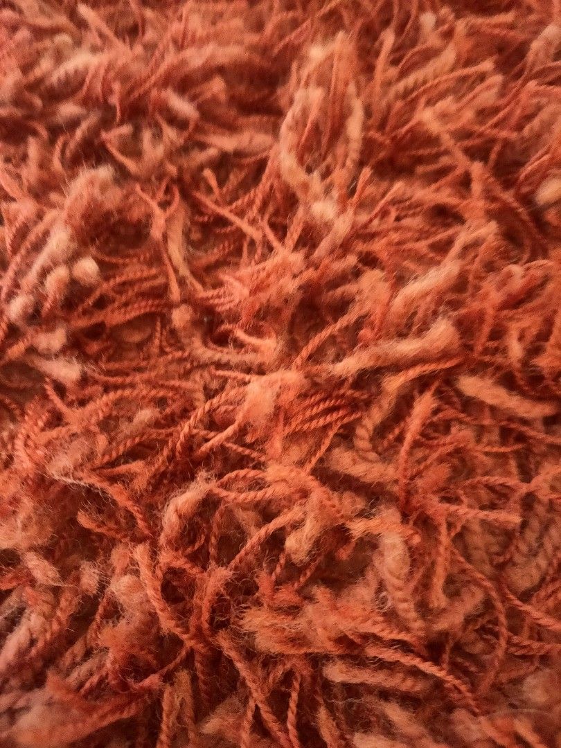 Rug, high pile, orange. Round shape 180cm diameter., Furniture & Home