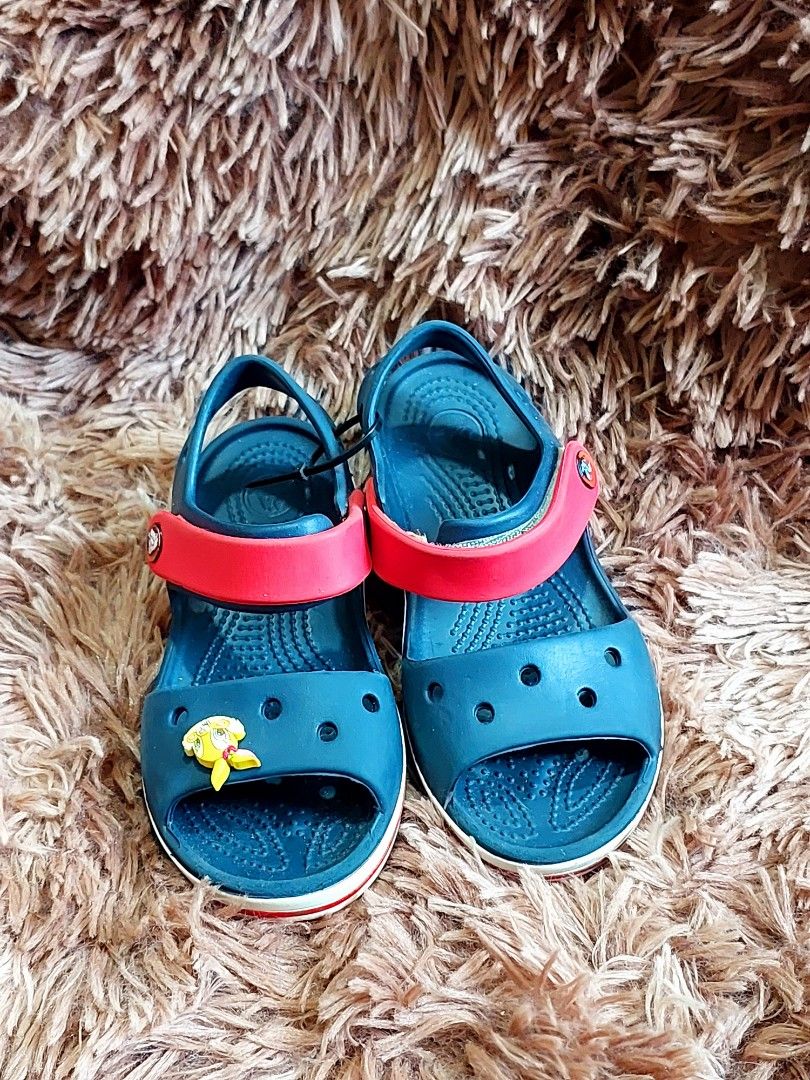 C11 crocs discount size in cm