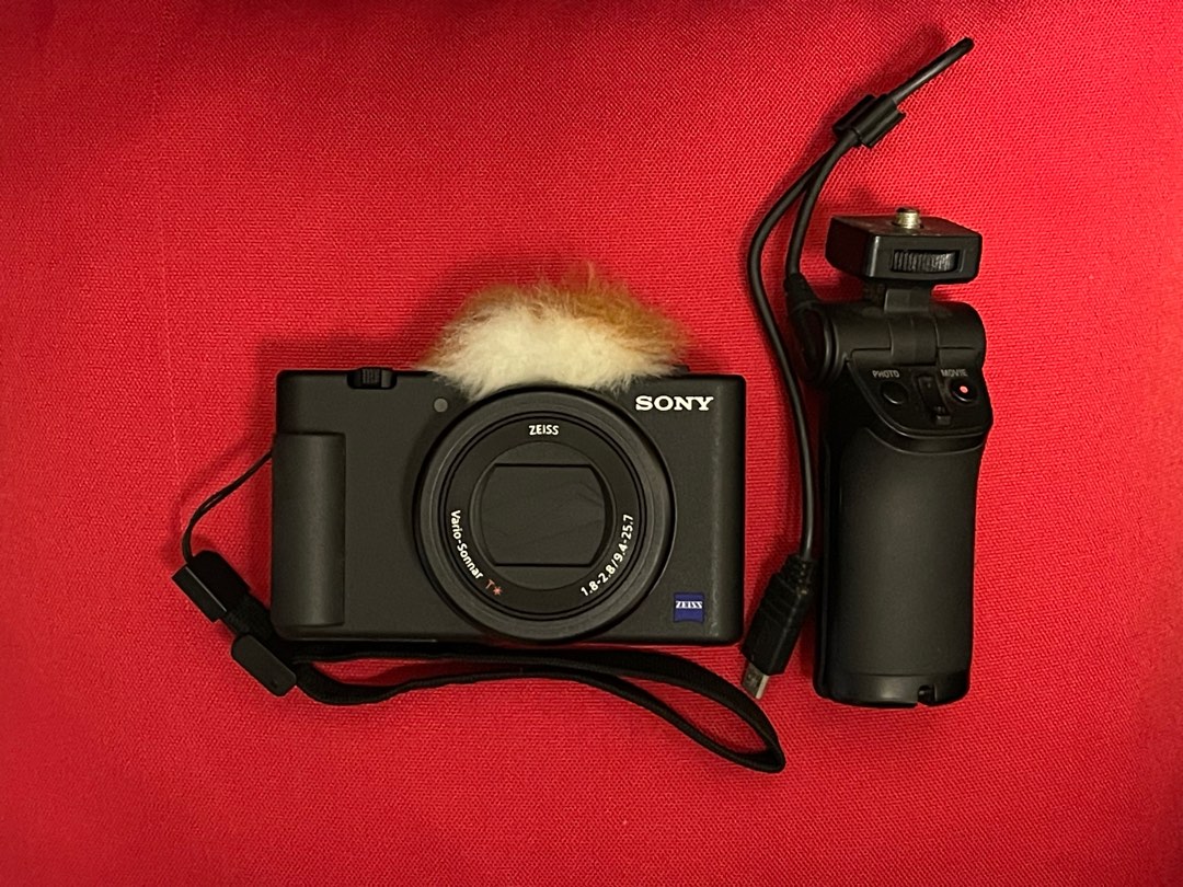 Sony ZV1, Photography, Cameras on Carousell