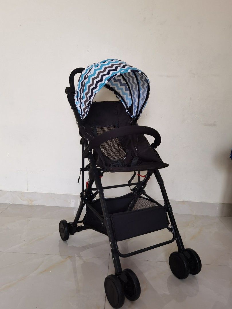 Stroller ringan cabin sales size