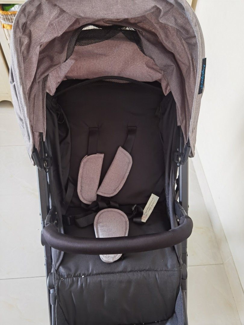 Stroller ringan deals cabin size