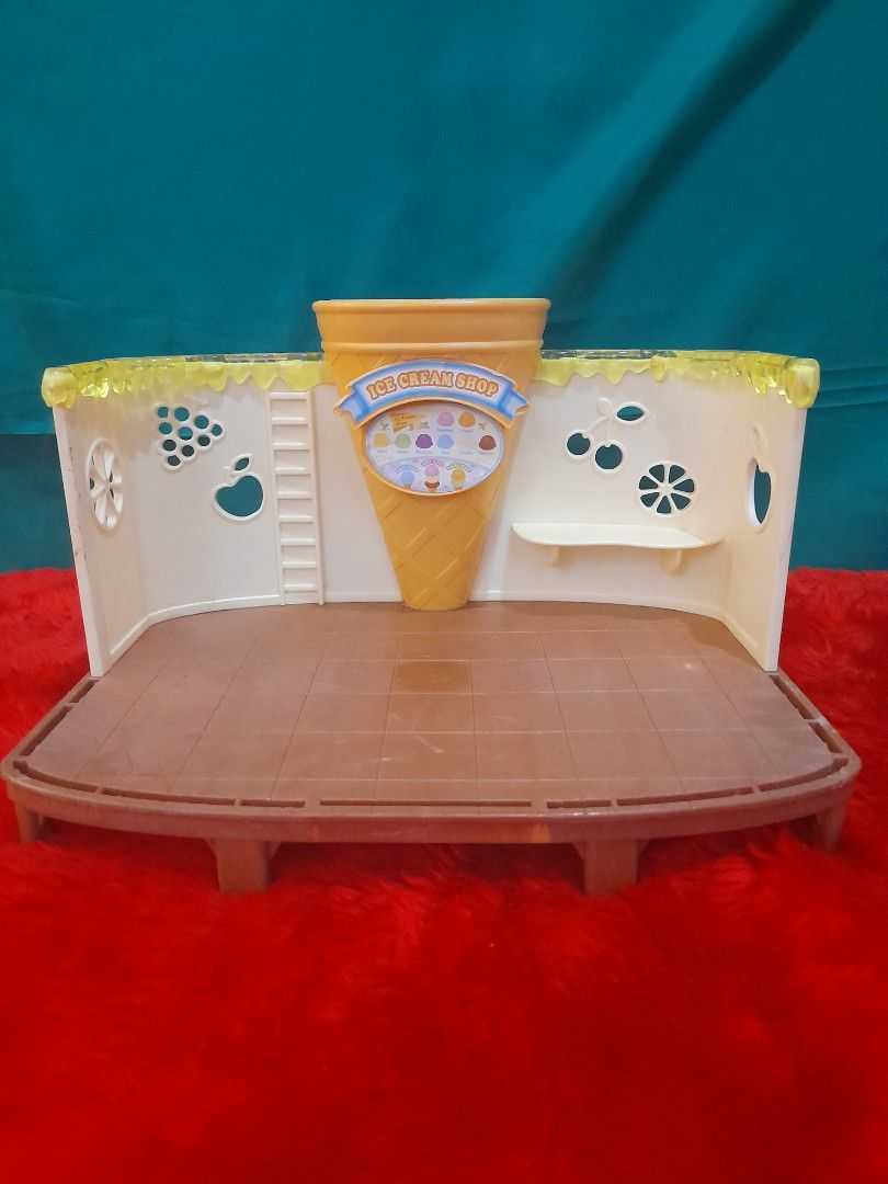 Sylvanian ice cream stall as is (Category: Kids Toys) located in Iligan City. Submitted by shehabdor98515 (Listing ID 1234475389, Image 1). Description: as is ganda pa niya kyo nlng po mghanap ng other parts.
