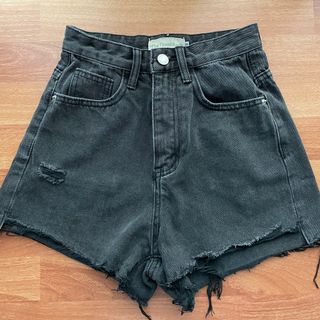 (Category: ) located in . Submitted by hhoujichaa (Listing ID 1234593240, Image 1). Description: .