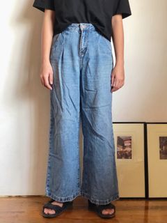 (Category: ) located in . Submitted by odeliat (Listing ID 1234518061, Image 1). Description: .