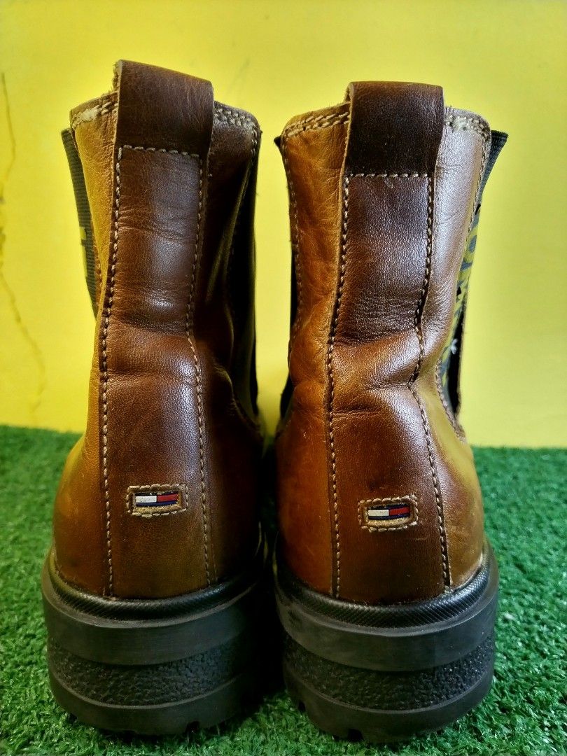 Tommy hilfiger cleated chelsea outlet boot