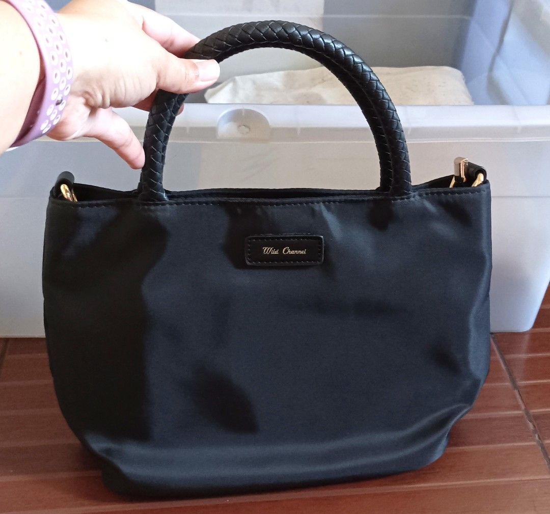 Zalora outlet tommy hilfiger