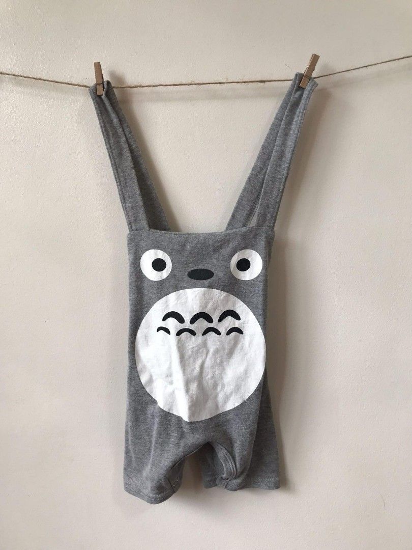 Totoro romper for 6-12m baby (Category: Babies & Kids Fashion) located in Davao. Submitted by gulaysk (Listing ID 1234536604, Image 1). Description: Super cute Totoro romper! Cotton material Measurements: Length (including strap) - 19.5" Width- 9" Please settle payment within 2-day reservation period Thank you!.