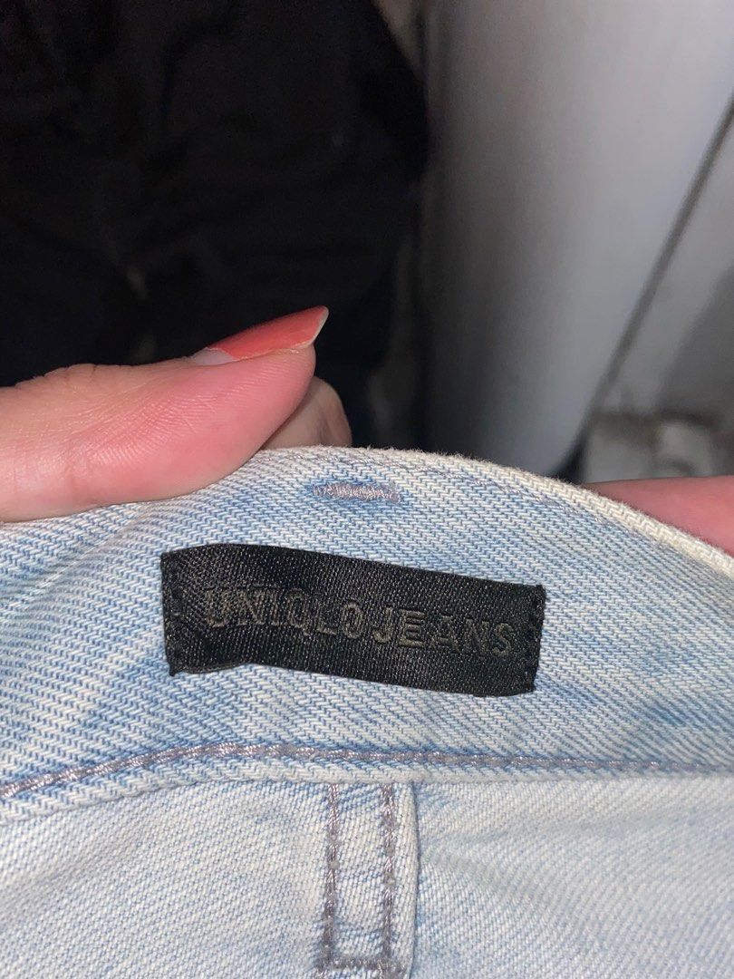 Uniqlo Boyfriend Denim Shorts on Carousell