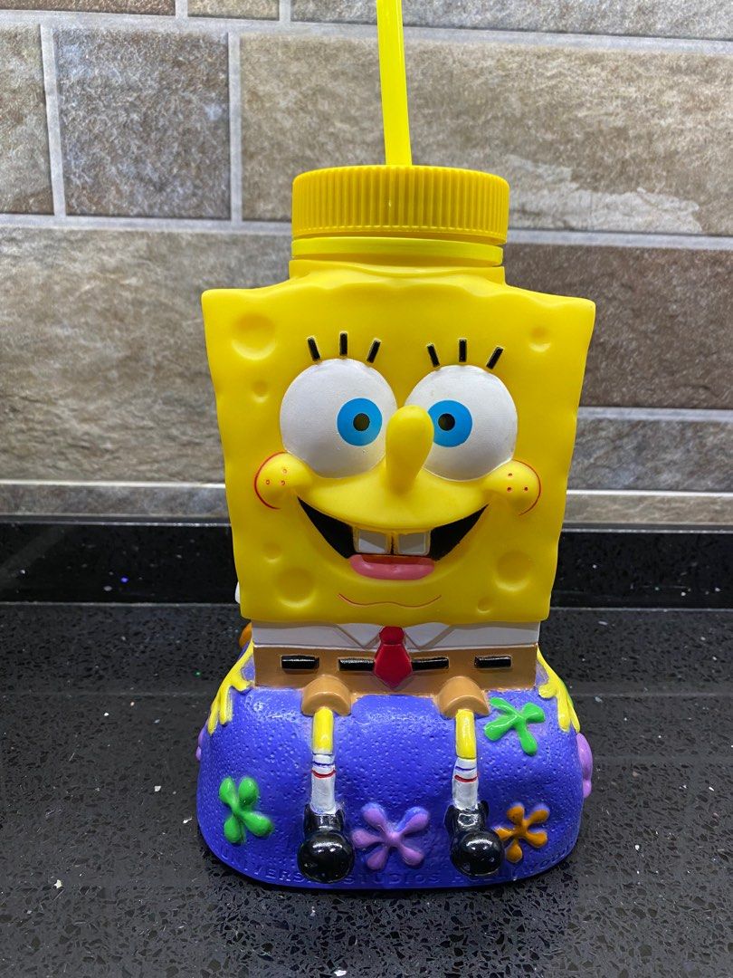 Spongebob Squarepants Universal Studios Parks 32oz Water Bottle