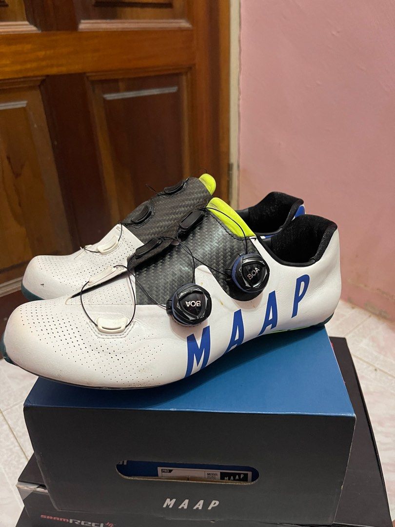 Used MAAP x Suplest edge+ road pro shoes, Sports Equipment, Bicycles
