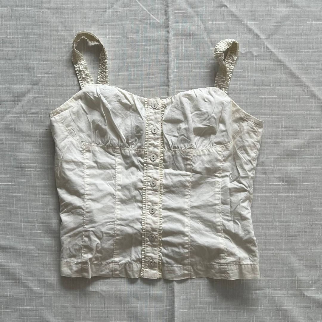 Vintage Cream Corset (Category: Sleeveless) located in Quezon City. Submitted by mccev (Listing ID 1234585571, Image 1). Description: Fits XS-M Minor stain in front, barely seen Stretchy back.