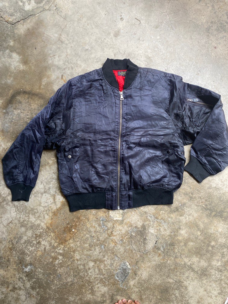 VINTAGE US ARMY BOMBER JACKET, Men's Fashion, Muslim Wear, Tops on Carousell