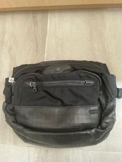 （分類：）位於 。 由 STBBB 提交（商品編號 1234468222，圖片 1）。簡介： 。